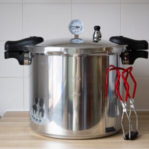 Pressure canner, Hogedrukpan - 15 psi 1bar (paddenstoelen kweek)